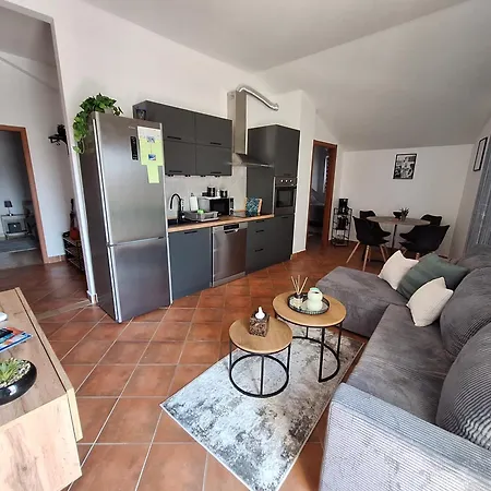 Amara Apartment *