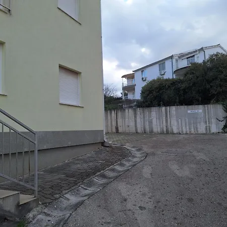 Amara شقة تروغير