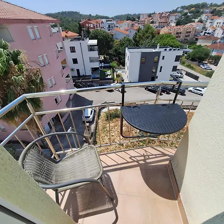 Amara Apartment